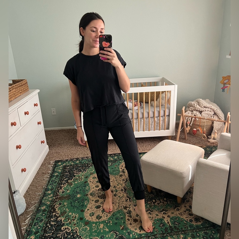 ZELLA pleated black joggers